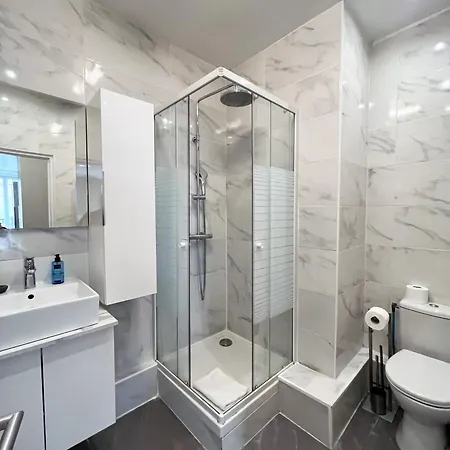 Urbanflat 23 - Charming Flat In